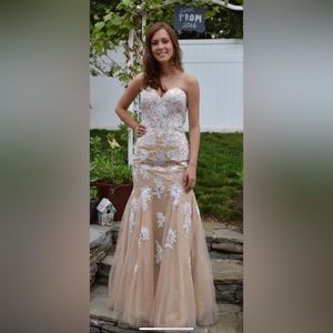 Prom dress